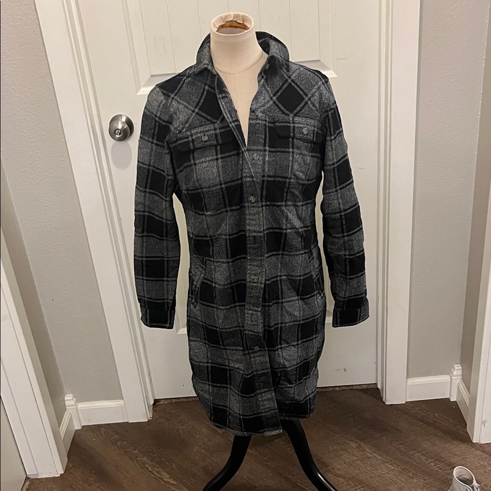 Duluth Trading Co Black and Gray Plaid Bomber Jacket